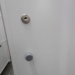 鍵付きカラーボックス ホワイトの画像