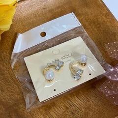 新品未使用　レディース　ピアス　パール　ゴールドの画像