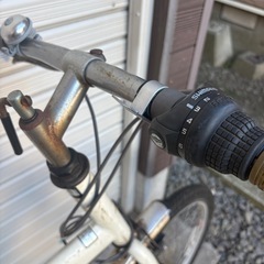 【折りたたみ自転車】6段変速／サスペンション付き／引き取り希望の画像