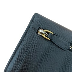PRADA 長財布 サファイアーノ 黒の画像