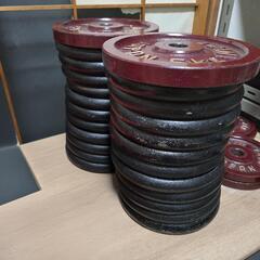 全部まとめて4万円！！　取りに来られる方限定　28mm径バーベル・ダンベル　プレート133kg　バラ売りも可の画像
