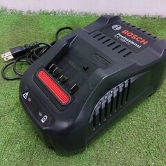 ボッシュ GAL1880CV 充電器【野田愛宕店】【店頭取引限定】【中古】管理番号：ITSP0R6FP0QIの画像