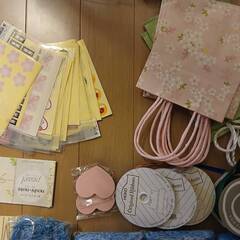 【無料・まとめてお譲り】ハンドメイド・ギフト向け梱包資材セット（月島駅付近で手渡し）の画像
