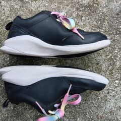 しゅんそく 子ども運動靴の画像