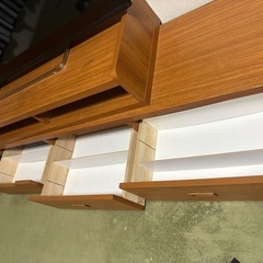 TV台の画像