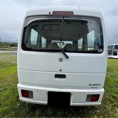 スズキ　エブリィ　車検残り2年　ホワイト　軽箱　静岡県の画像