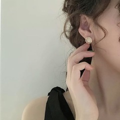 新品未使用　レディース　ピアス　シンプル　かわいいの画像