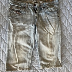 ディーゼルのハーフパンツ
の画像