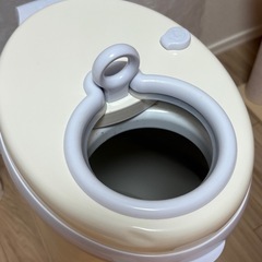 おむつ ペット ゴミ箱 30L UBBI 臭わないの画像