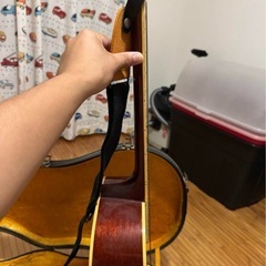 S.yairi なで肩のパーラートップ 単板ハードケース付、肩紐付きの画像