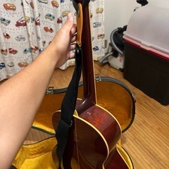 S.yairi なで肩のパーラートップ 単板ハードケース付、肩紐付きの画像