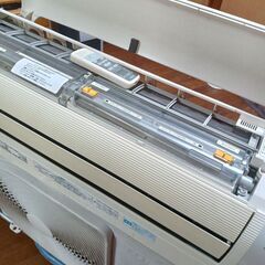 東芝　エアコン　１００V　４ｋｗの画像