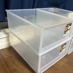 【蓋なし】衣装ケース4個の画像