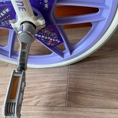 紫の一輪車18インチの画像