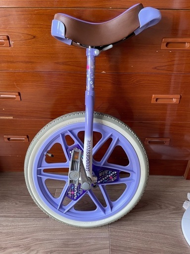 紫の一輪車18インチ