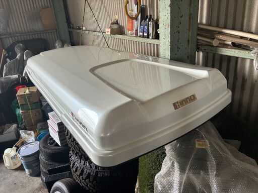 INNO　ルーフBOX　 ウェッジ660 ホワイト　左右開き　容量300L