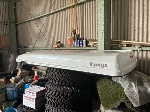 INNO　ルーフBOX　 ウェッジ660 ホワイト　左右開き　容量300L
