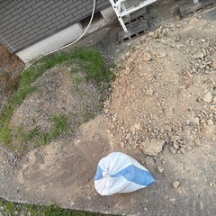 庭の土　取りに来ていただければ無料でお渡しいたしますの画像