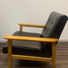 【超美品】高級感ある1人掛けレザーソファの画像