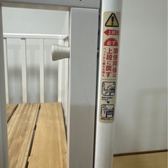 ベビーベッドの画像