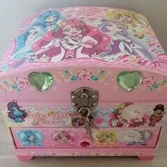 プリキュア　鍵付き収納ボックスの画像