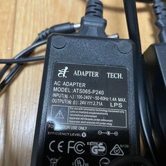 ACアダプター　秋月電子　各種　９個の画像