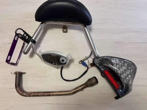 アドレスv125 パーツ