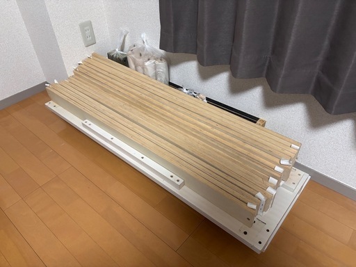 セミダブルベッドフレーム 天然木
