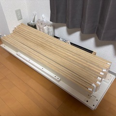 セミダブルベッドフレーム 天然木
の画像