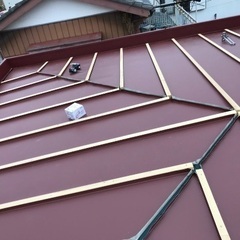 職人直営🏠屋根葺き替え工事（雨漏り対応・瓦棒仕上げ） 