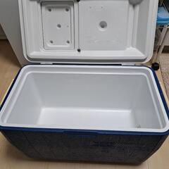 コールマン クーラーボックス 45l    モデル5286Bの画像