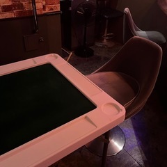 麻雀卓の画像