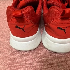 プーマ　スニーカー　25cmの画像