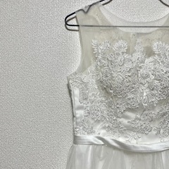 ウェディングドレスの画像