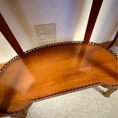 アンティーク　チェストの画像