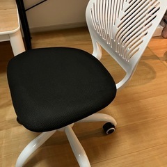 チェア　ほぼ新品の画像