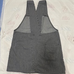 デニム地エプロンの画像