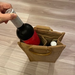 夏仕様◎ワインバッグ 最大4本収納可能 の画像