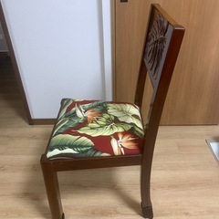 椅子　ダイニングチェア（ハワイアン🌺）　の画像