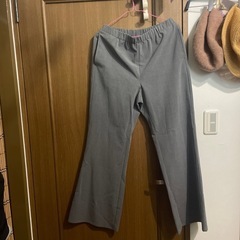 GUのパンツ、スカートセットの画像