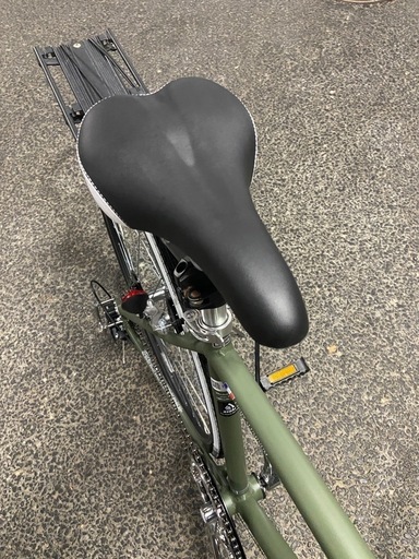 【福岡/新品/訳あり】RENAULT クロスバイク オリーブグリーン