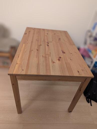 【引き取り希望】IKEA ダイニングテーブル　イス4脚セット　ヨックモック IKEA ダイニングテーブルイス4脚セットヨックモック (ナッポ