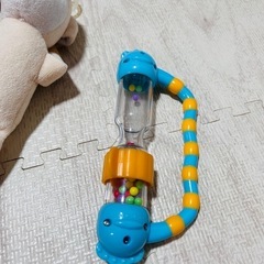 ベビー ラトル がらがら ぬいぐるみ まとめ売り 4点セットの画像