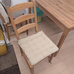 IKEA ダイニングテーブル　イス4脚セット　ヨックモックの画像