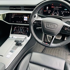アウディ　A6 セダン　Sラインパッケージ　ディーゼル　 クワトロスポーツ　車体の画像
