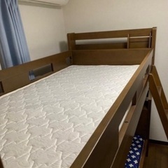 2段ベット　マットレス付きの画像