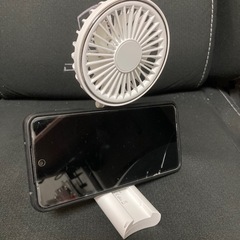 ⭐️ハンディファン モバイル扇風機 4段階の風量調整可能 角度調整、高さ調整可能 スマホスタンド付き⭐️の画像