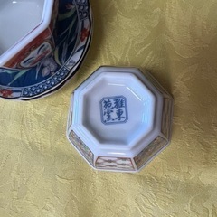 お皿の画像