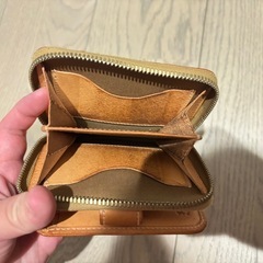 イルビゾンテ 折財布の画像