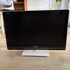 【SHARP AQUOS 27インチ ホワイト】2012年製 テレビ 譲りますの画像